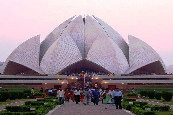 mussoorie to delhi cabs